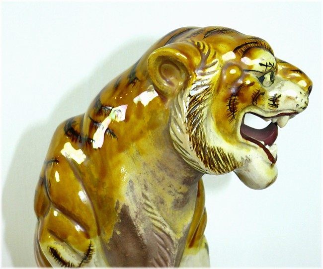 ТИГР, японская старинная фарфоровая статуэтка, 1920-е гг.