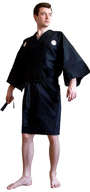 мужской короткий халат-кимоно с вышивкой