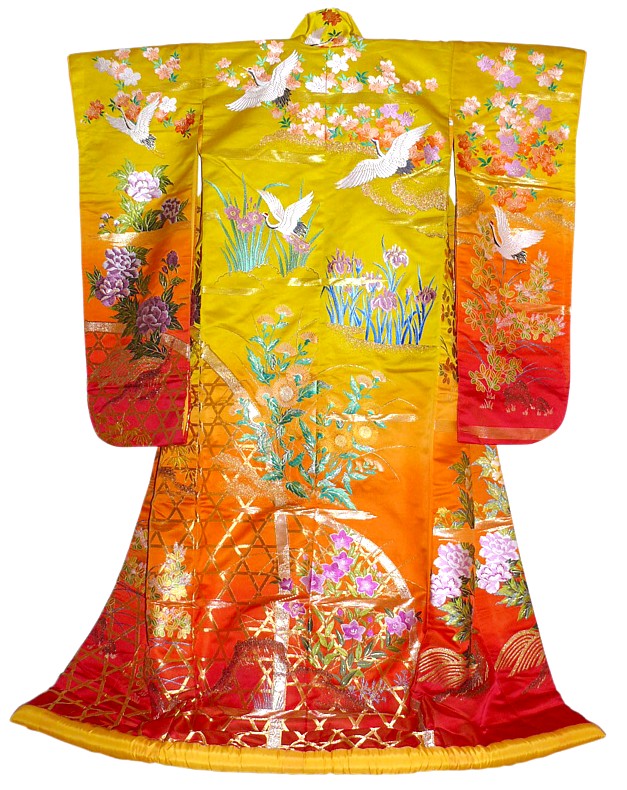 винтажное свадбное кимоно невесты