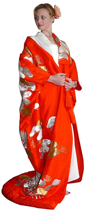 учикакэ - японское кимоно невесты. шелк, вышивка, винтаж