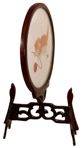 интерьерный экран с вышивкой Котенок, 1950-60-е гг.