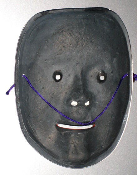 маска японского театра Но