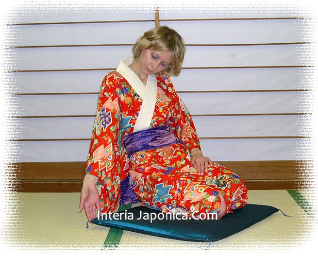 японское традиционное кимоно